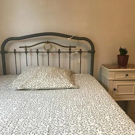 Chambre Privee Dans Maison En Garrigue Nîmes Room photo
