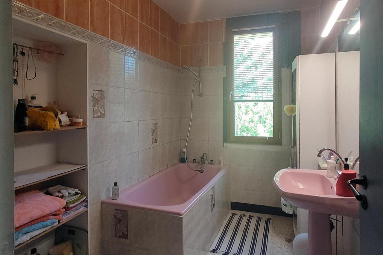 Privee Dans Maison En Garrigue Privatunterkunft Nîmes