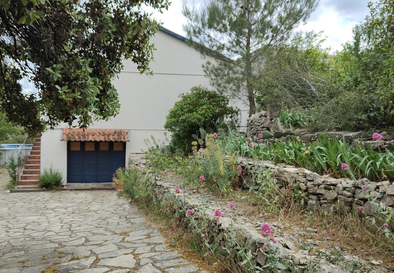 Privee Dans Maison En Garrigue